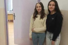 Хелена-и-Анреа-у-улози-педагога